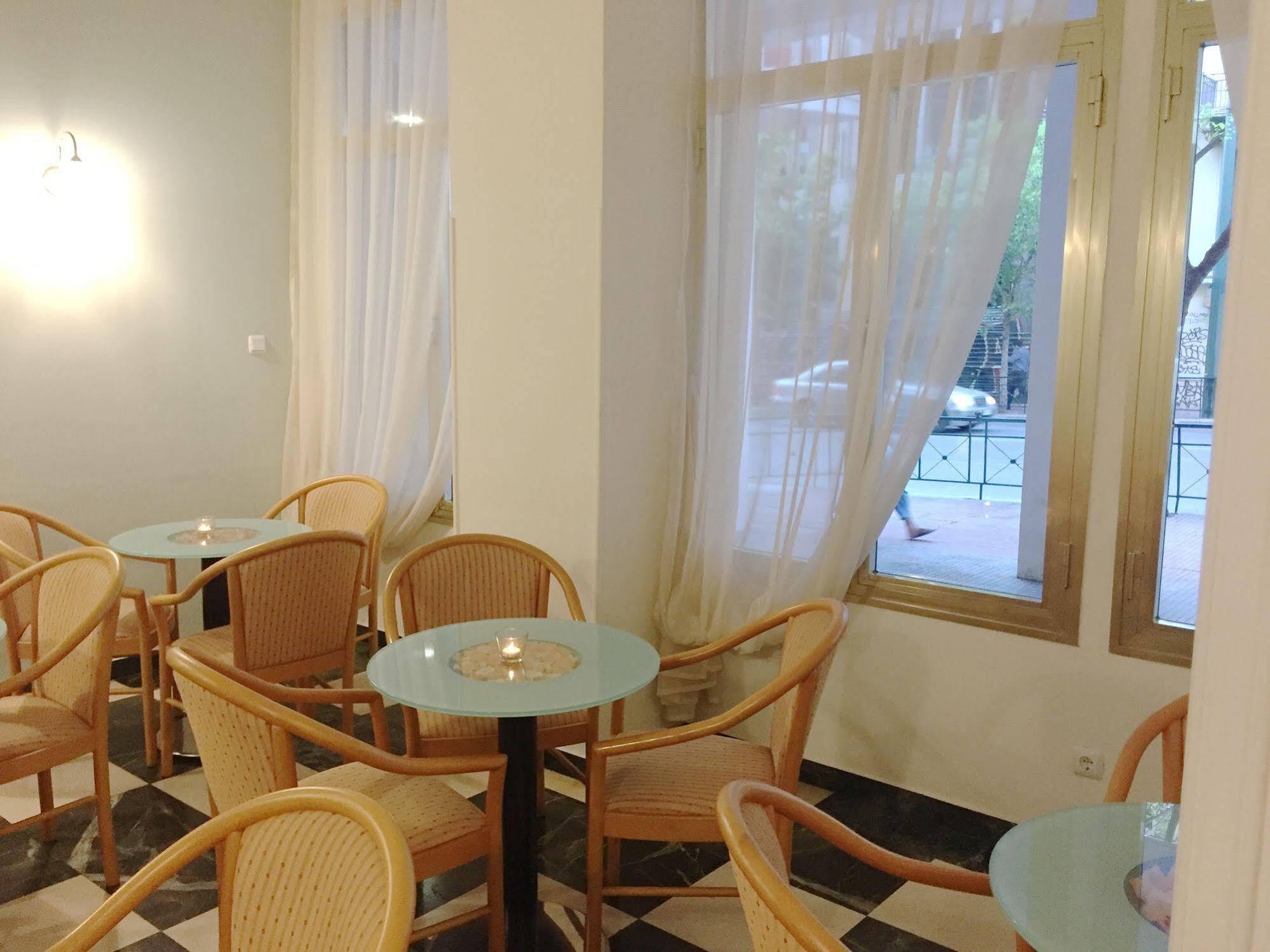 Ares Athens Hotel Екстериор снимка